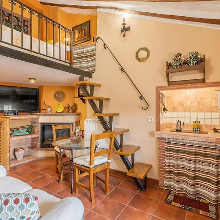 Tomillo Apartment